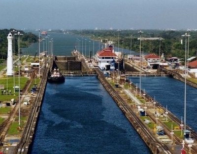 Il y a 100 ans tout juste, un premier cargo traversait le canal de Panama