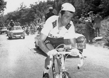 13 juillet 1967, Tom Simpson s'effondre sur les pentes du Ventoux
