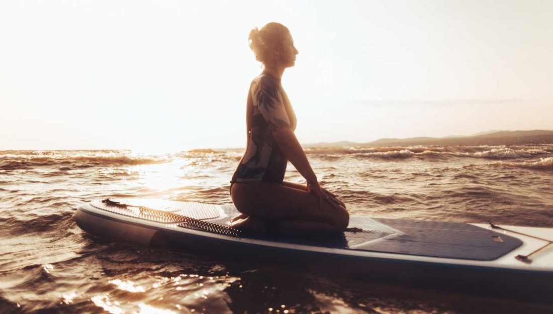 Ma retraite bien-être en Haute-Savoie : 5 jours de paddle yoga face aux montagnes