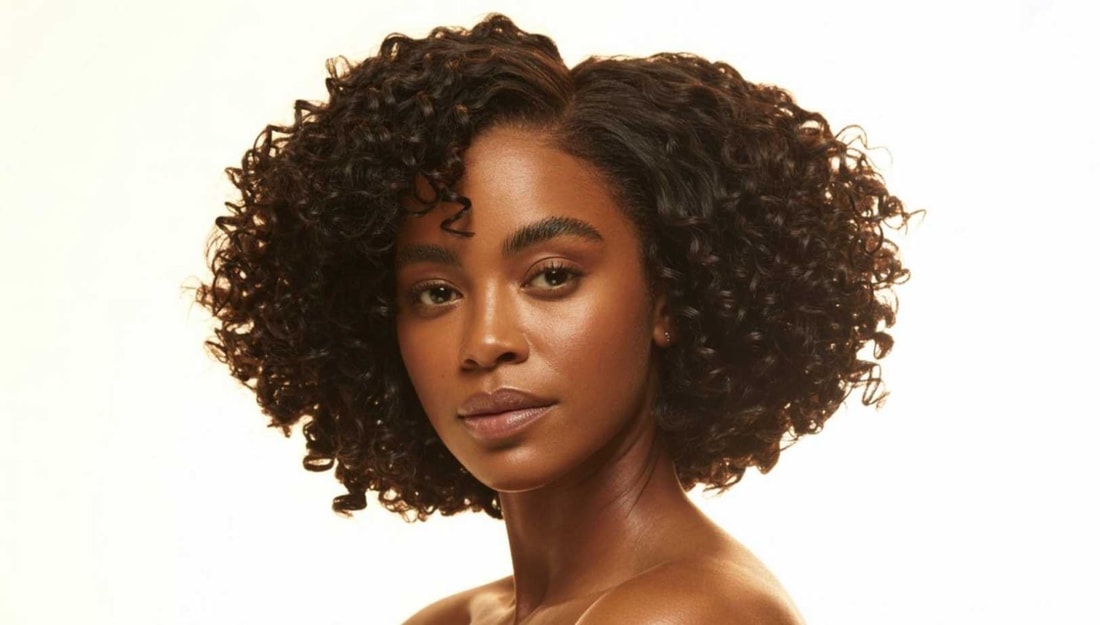 Je payais 200€ de défrisage tous les mois, jusqu'à ce que je découvre cette coupe