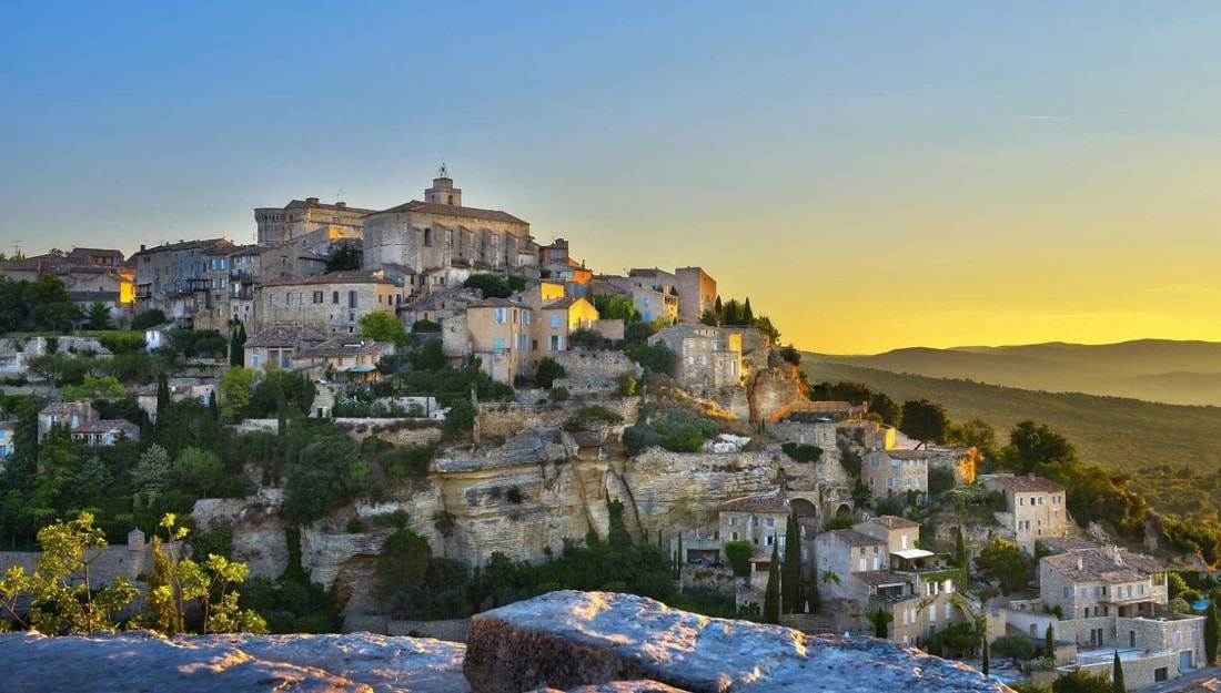 J'ai rencontré Marcel, 103 ans, qui m'a révélé le secret de longévité de ce village de Provence