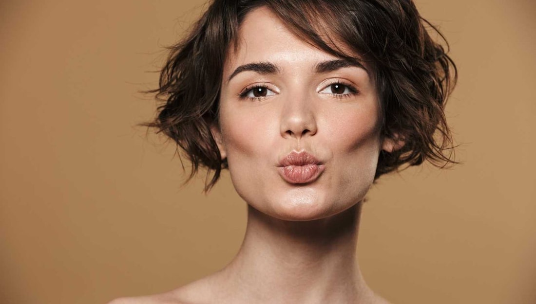 J'ai raccourci mes cheveux progressivement et voici pourquoi je n'ai eu aucun regret