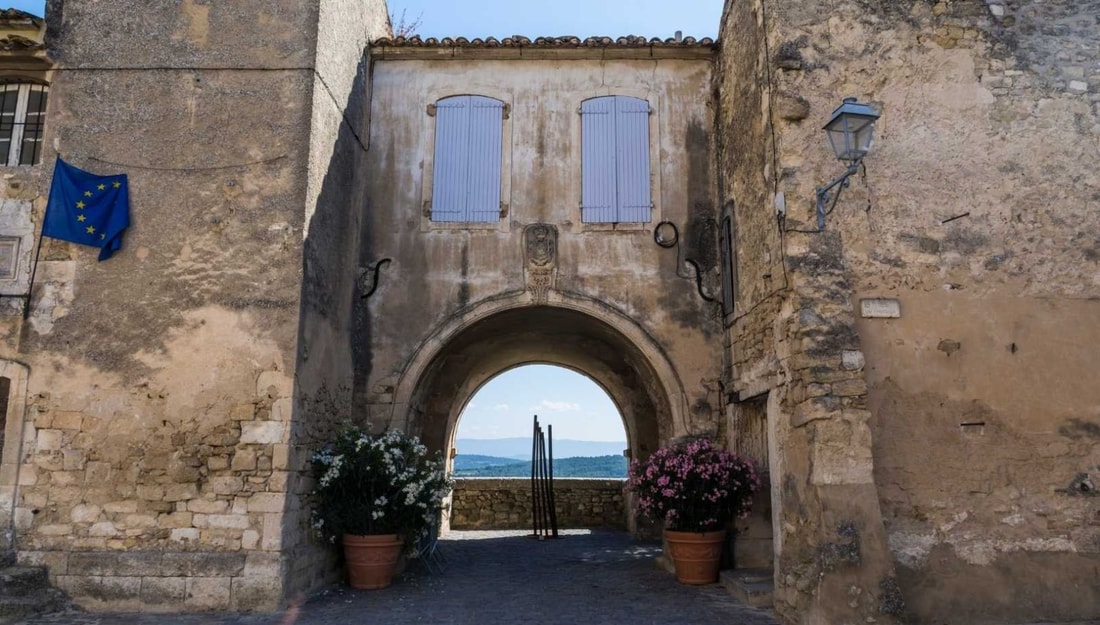 Ce village du Luberon cache des trésors préhistoriques de 35 000 ans