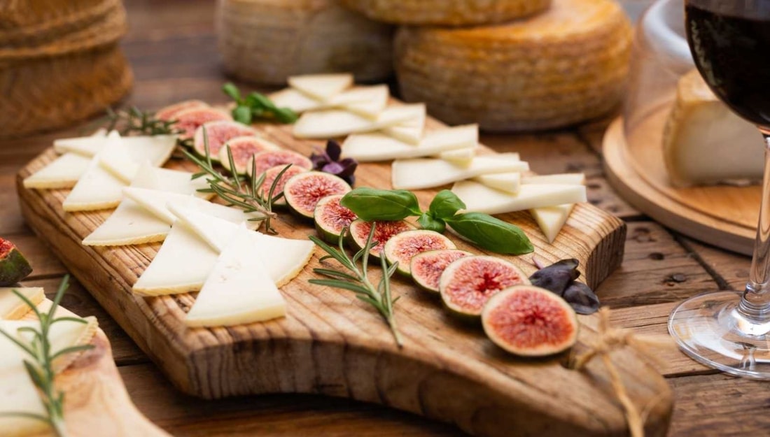 Ma dégustation de fromages AOP dans le Cantal : 5 spécialités qui révèlent l'âme des montagnes