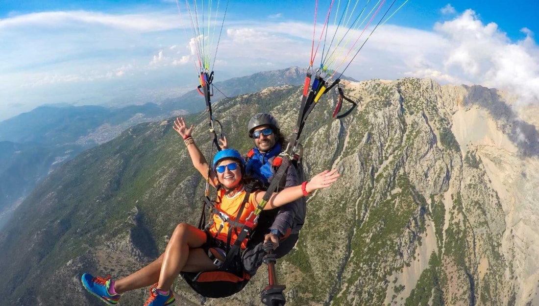 Mon premier vol en parapente en Lozère : 25 minutes de pure adrénaline au-dessus des falaises