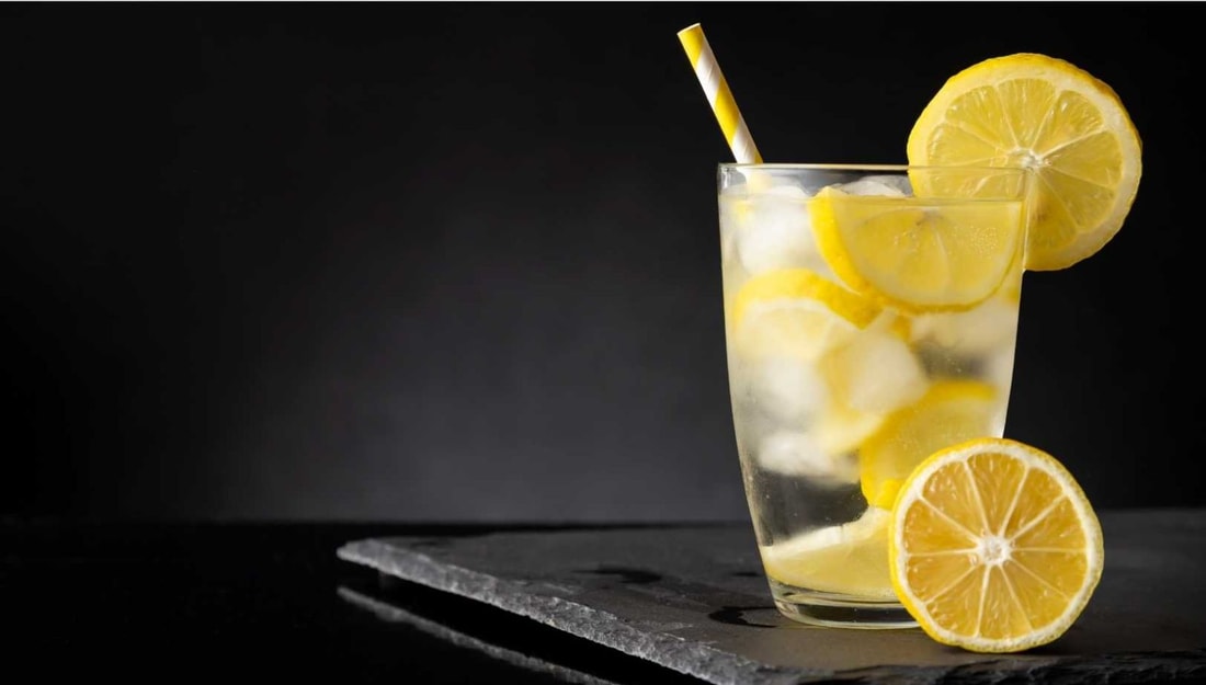 J'ai testé cette boisson pendant 4 semaines : mes brûlures d'estomac ont disparu