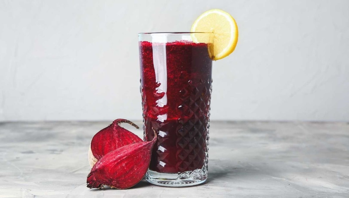 J'ai bu ce jus rouge pendant 4 semaines et ma tension a chuté de 8 mmHg