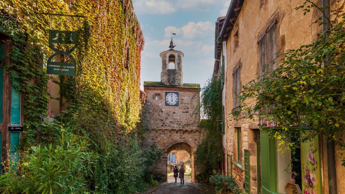 Ce marché français où l'on cuisine encore comme au Moyen-Âge (à visiter d'urgence)