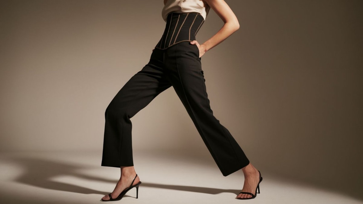 Ce pantalon taille haute a révolutionné ma garde-robe (effet ventre plat garanti)