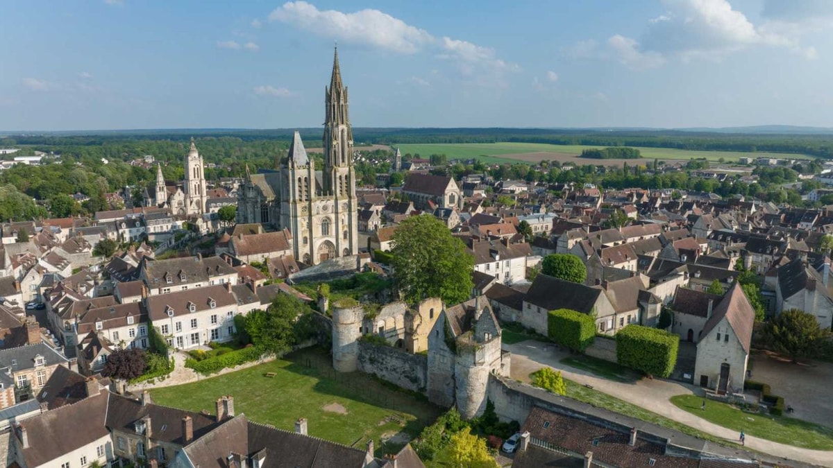 Ces villages français vous plongent dans l'ambiance du Moyen Âge sans quitter l'Île-de-France