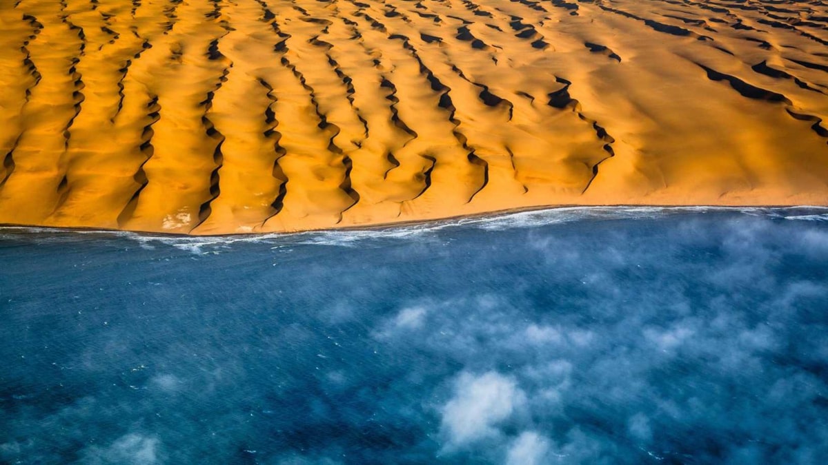 Cette côte africaine affiche le plus grand cimetière de navires à ciel ouvert