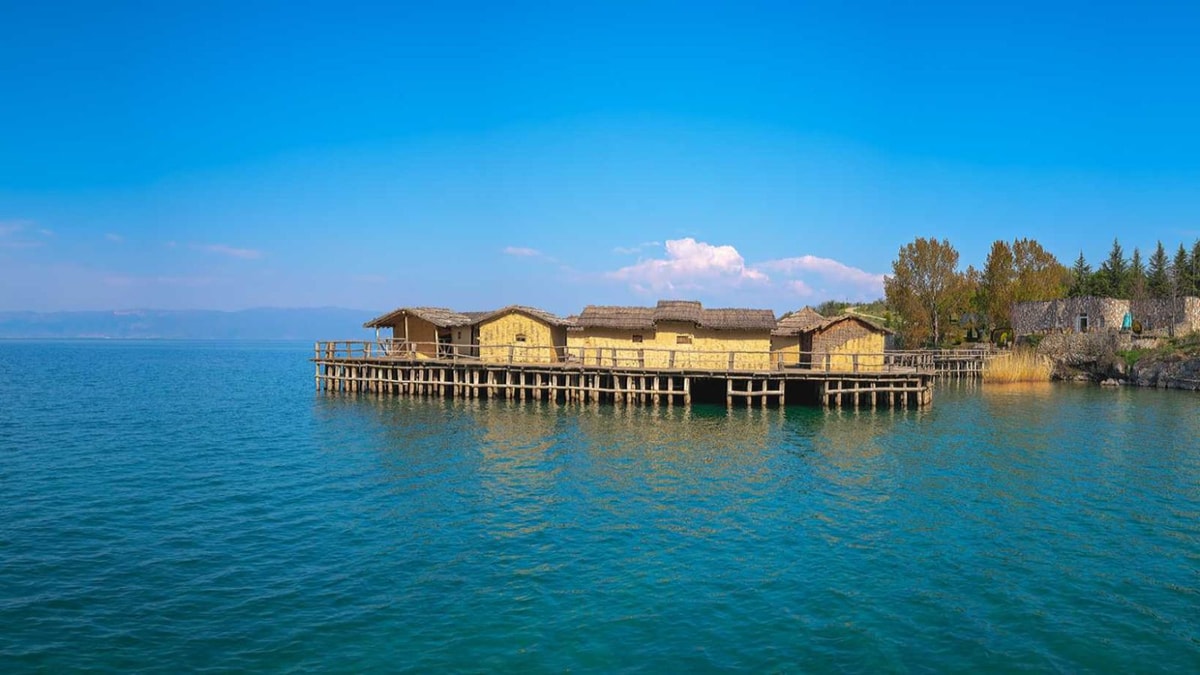 Eaux cristallines et monastères byzantins : le double trésor UNESCO que vous ignoriez