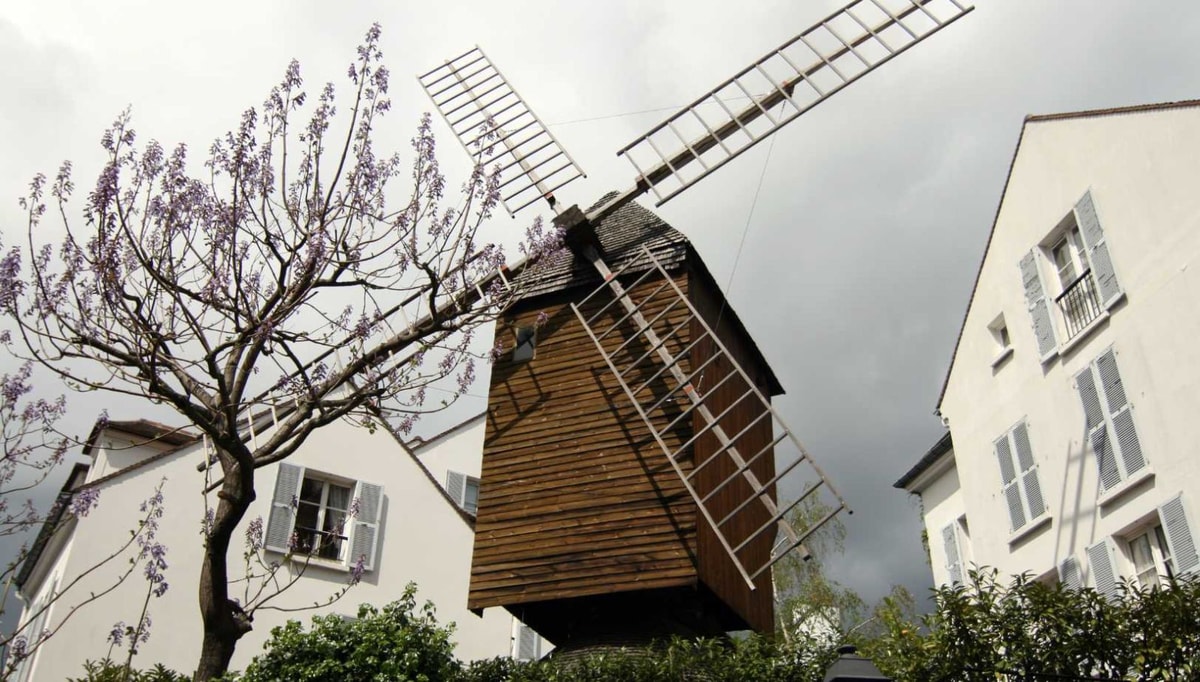 À 130 mètres d'altitude, ce moulin parisien a inspiré 7 grands peintres