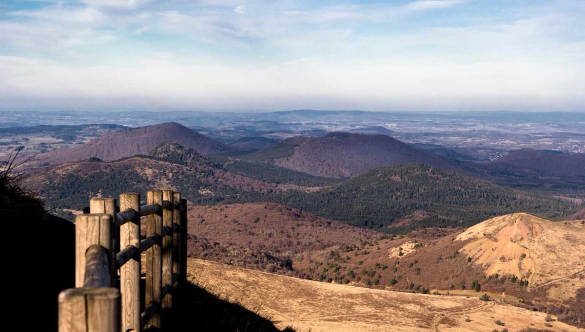 Connaissez-vous ce château du Puy-de-Dôme ? 900 ans d'histoire perchés sur un volcan