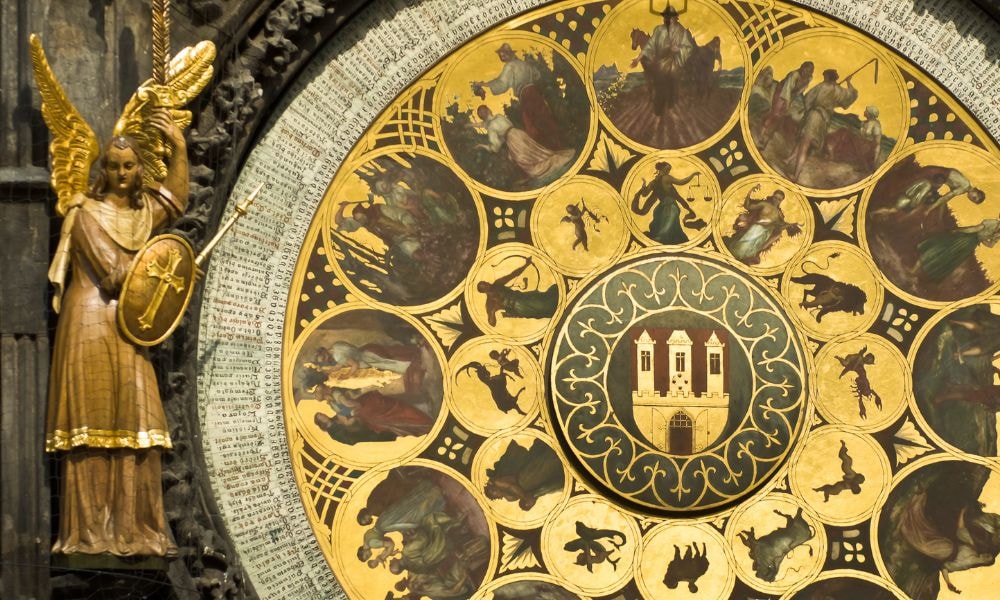 Heure miroir 06h06 : signification profonde, interprétations secrètes et messages de votre ange gardien