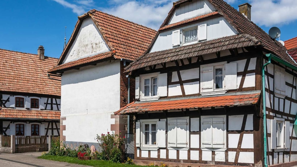Quel village alsacien de 650 habitants a été élu Village préféré des Français en 2020 ?