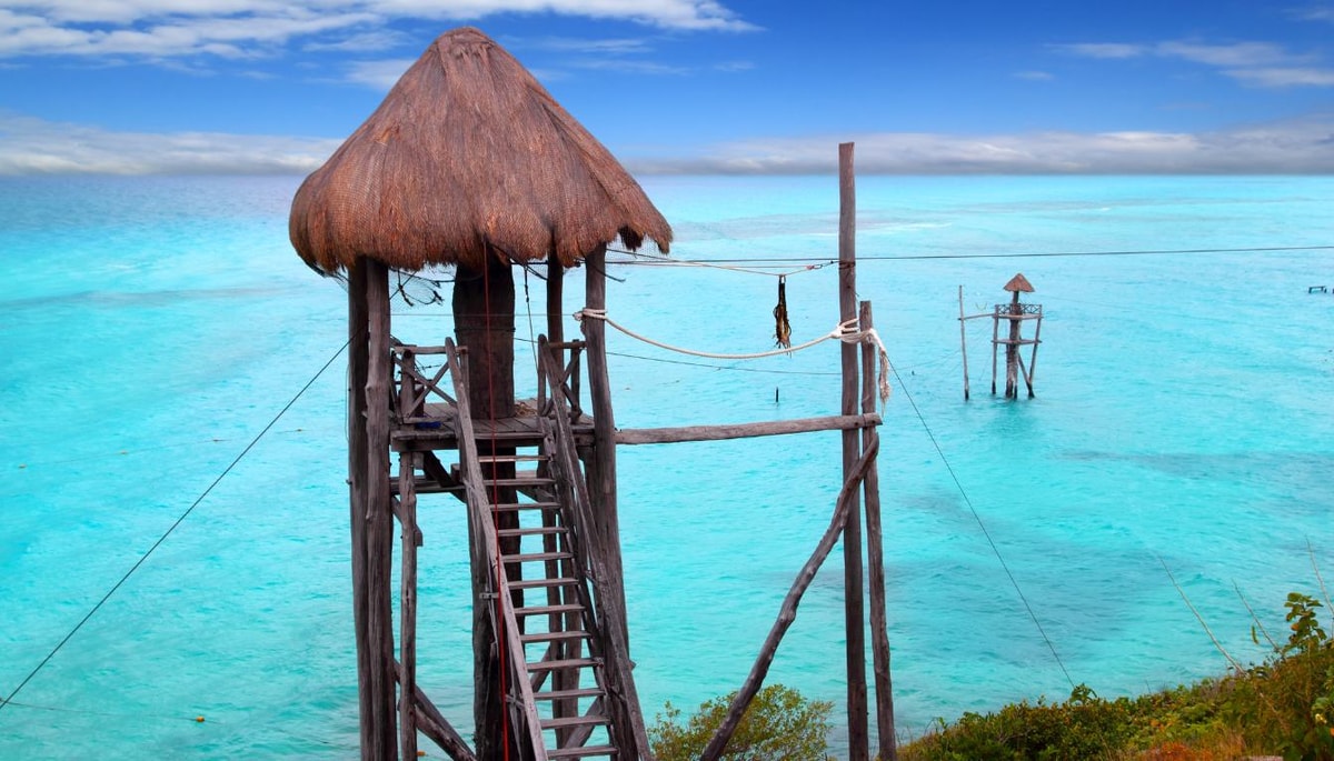 Le plus long zip-line des Caraïbes : 792 m au-dessus de l'eau à Labadee, Haïti