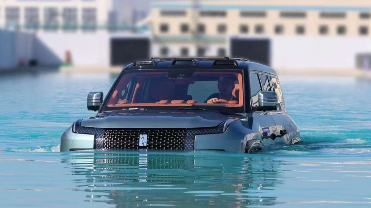 Ce SUV chinois de 1200 ch peut se transformer en sous-marin