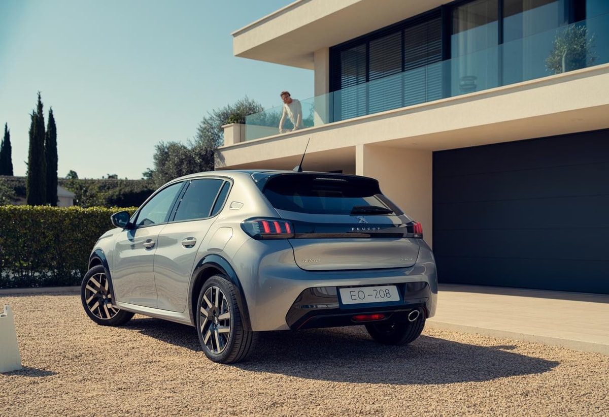 Ma Peugeot électrique m'a coûté 439€ de plus en assurance cette année