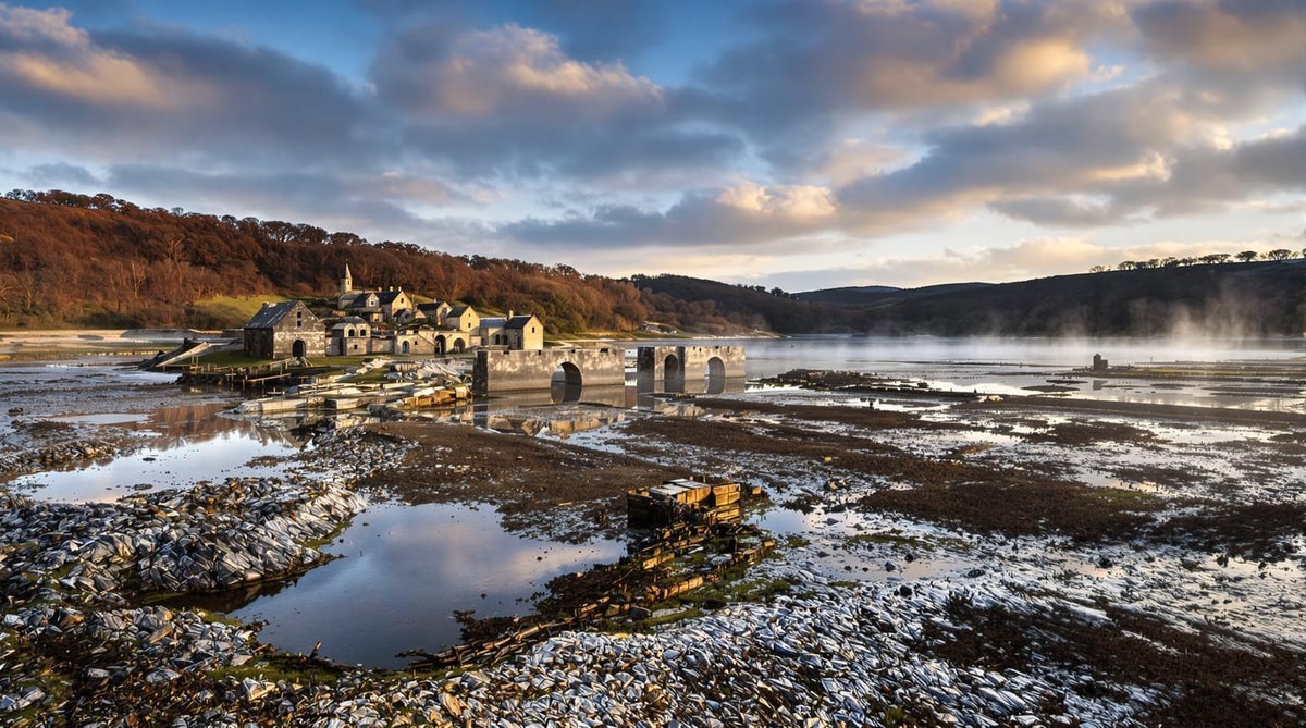 Le lac de Guerlédan vidangé tous les 30 ans depuis 1951, unique en Europe
