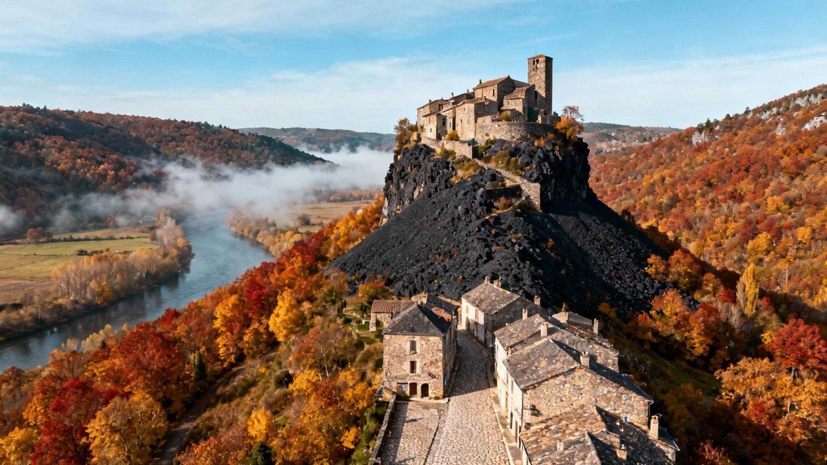 Ce village de 150 âmes révèle son théâtre médiéval en octobre