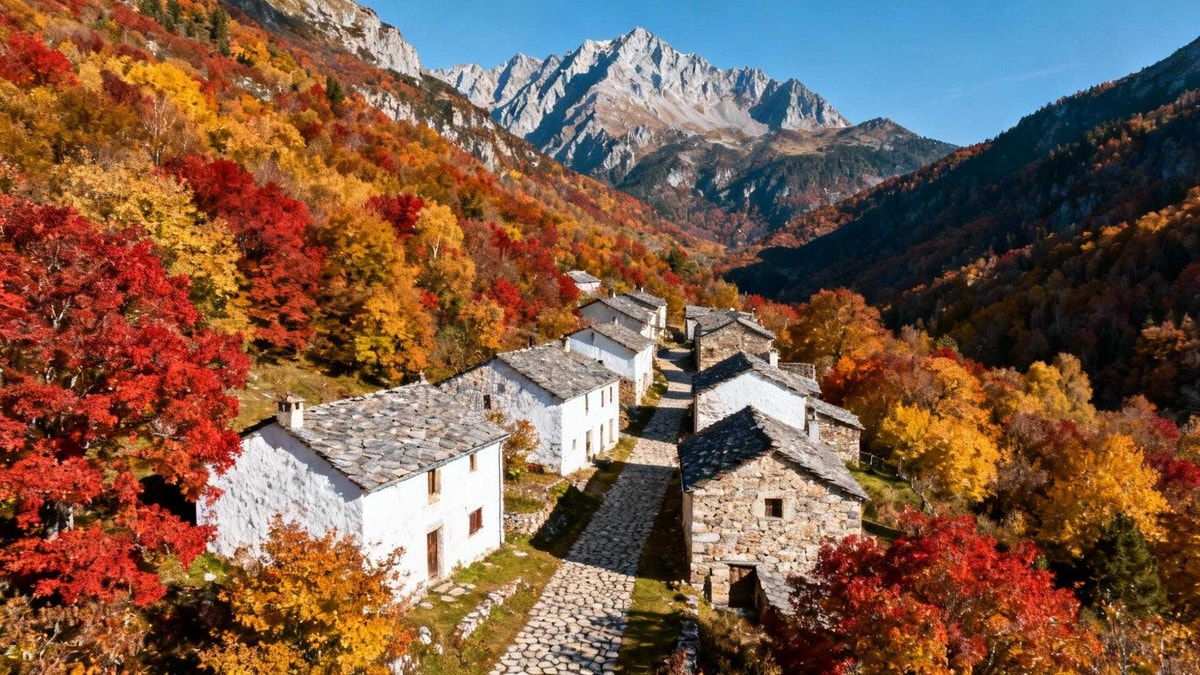 Ce hameau des Pyrénées explose en rouge et or entre le 15 et le 25 octobre