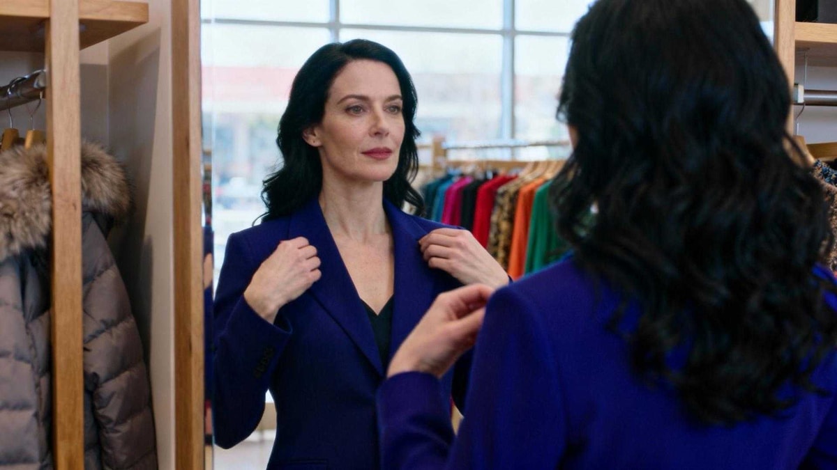 Les 3 tenues qui allongent la silhouette de 8 cm selon les stylistes français
