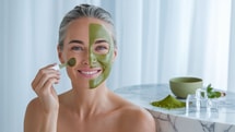 C'est le masque que les dermatologues recommandent secrètement pour les pores dilatés