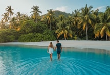 Plus magique que les Maldives : cette plage mauricienne cache les mêmes lagons turquoise
