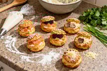 Cette sensation craquante qui révèle le secret des chouquettes salées apéro
