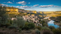 Méconnu des touristes, ce village du Vaucluse garde 1 306 habitants sous un ciel étoilé certifié