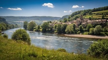 Ce village de Dordogne se trouve au confluent de la Dordogne et de la Vézère
