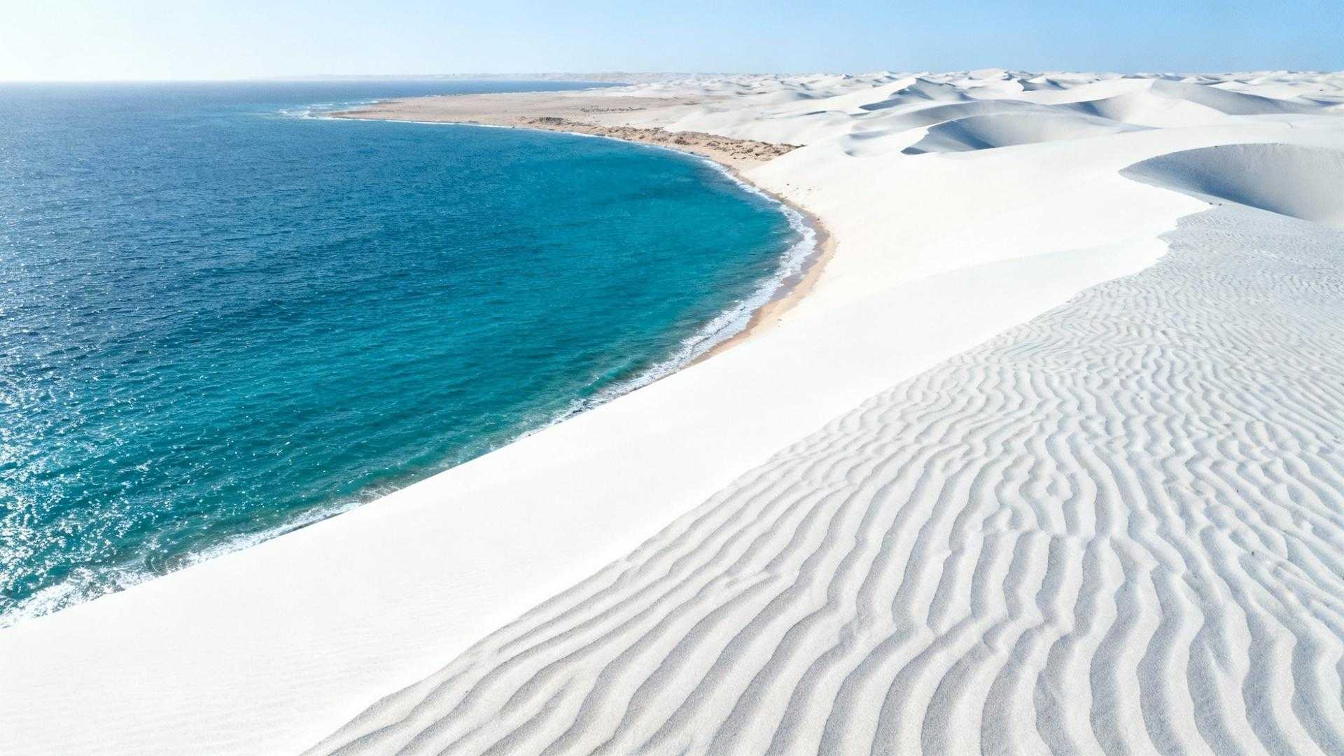 This $142 flight to Morocco's Sahara coast costs $340 less than Agadir