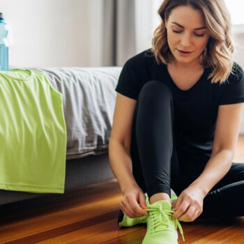 Busy people who stick with HIIT do 4 things the 73% who quit miss