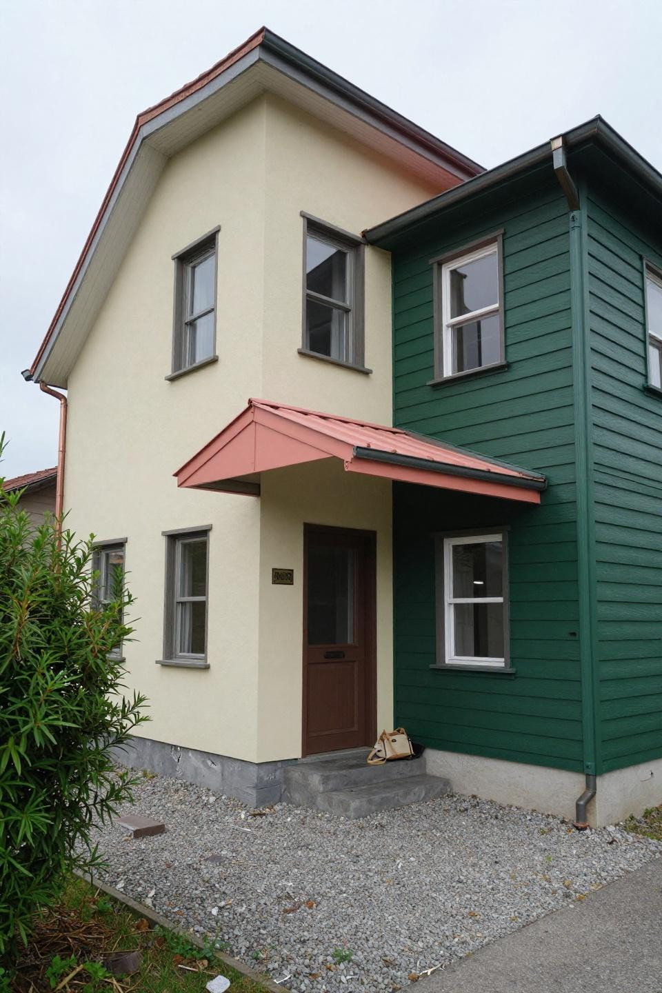 Cute Bloxburg Houses - butter cream forest green asymmetrical