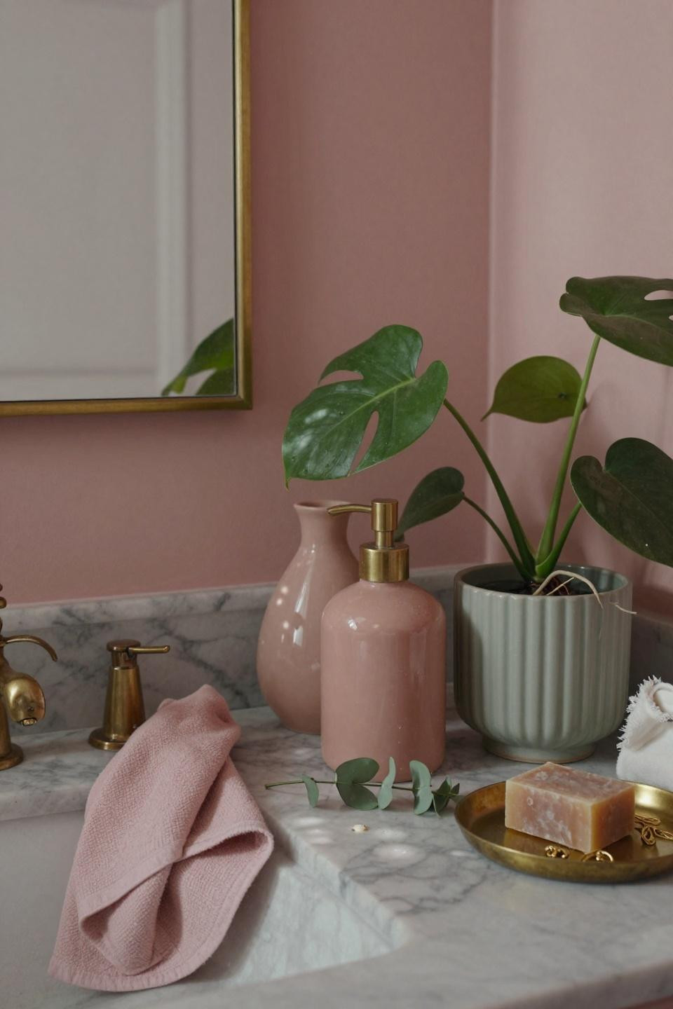Dusty Pink Bathroom - macro shot of materials and textures