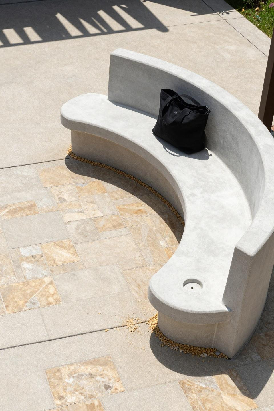 Stamped concrete patio with caramel flagstone pattern