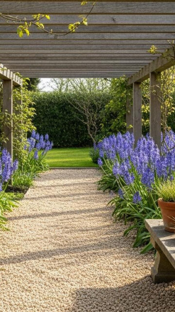 Martha Stewart's spring bulbs multiply in any garden and now I want them everywhere