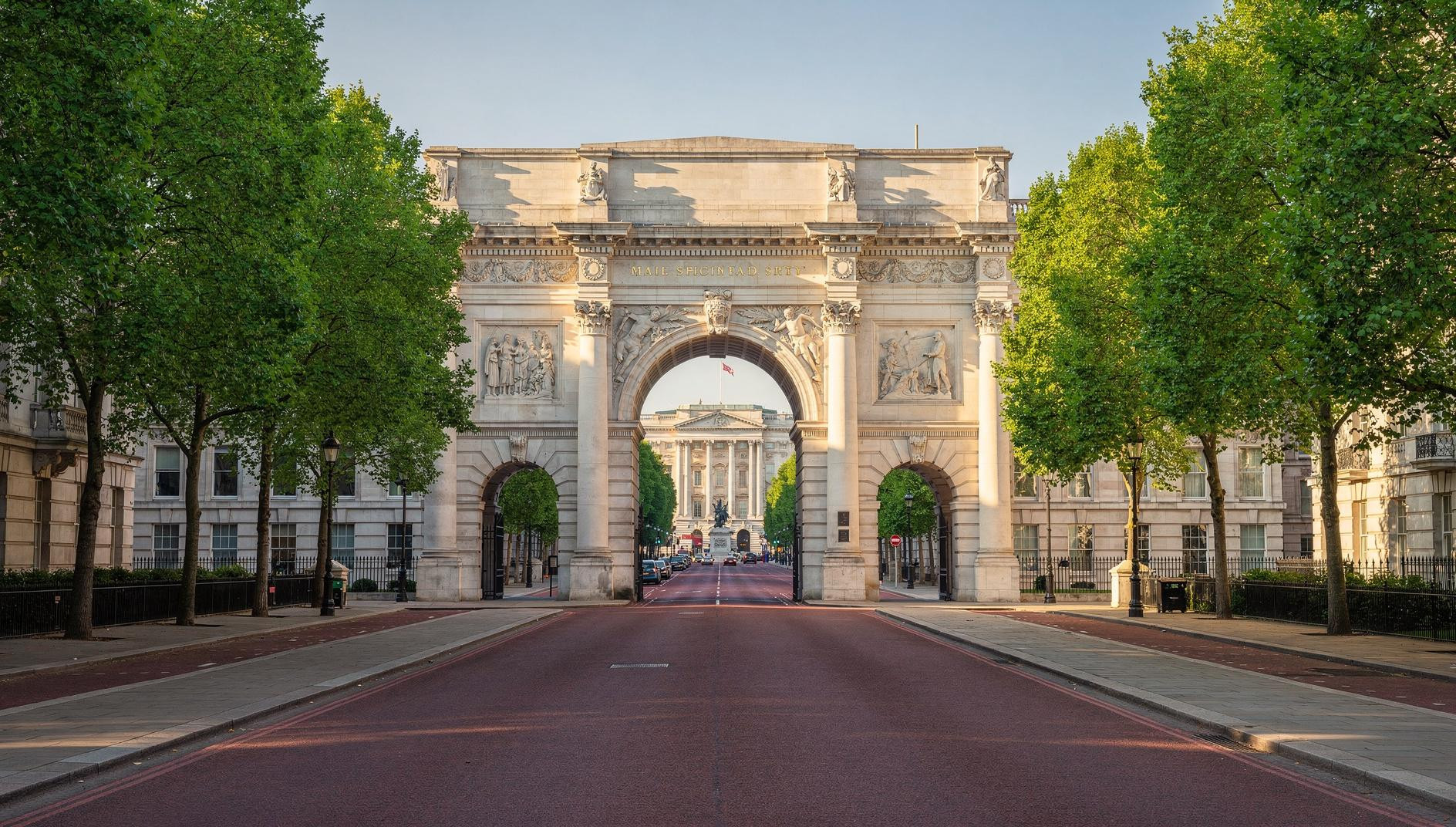 London just opened 7 new hotels for 2026 and the Bayswater one used to be a department store