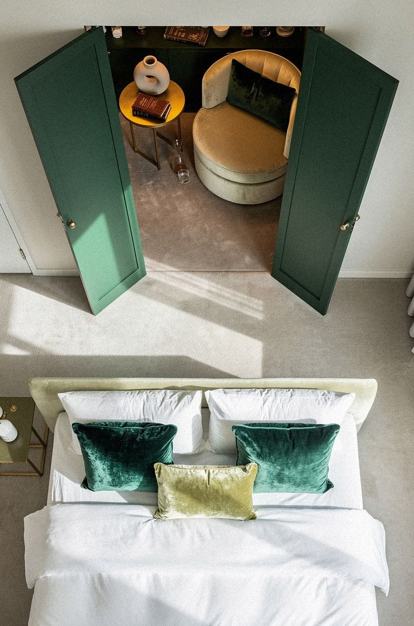 Create a speakeasy lounge behind closet doors