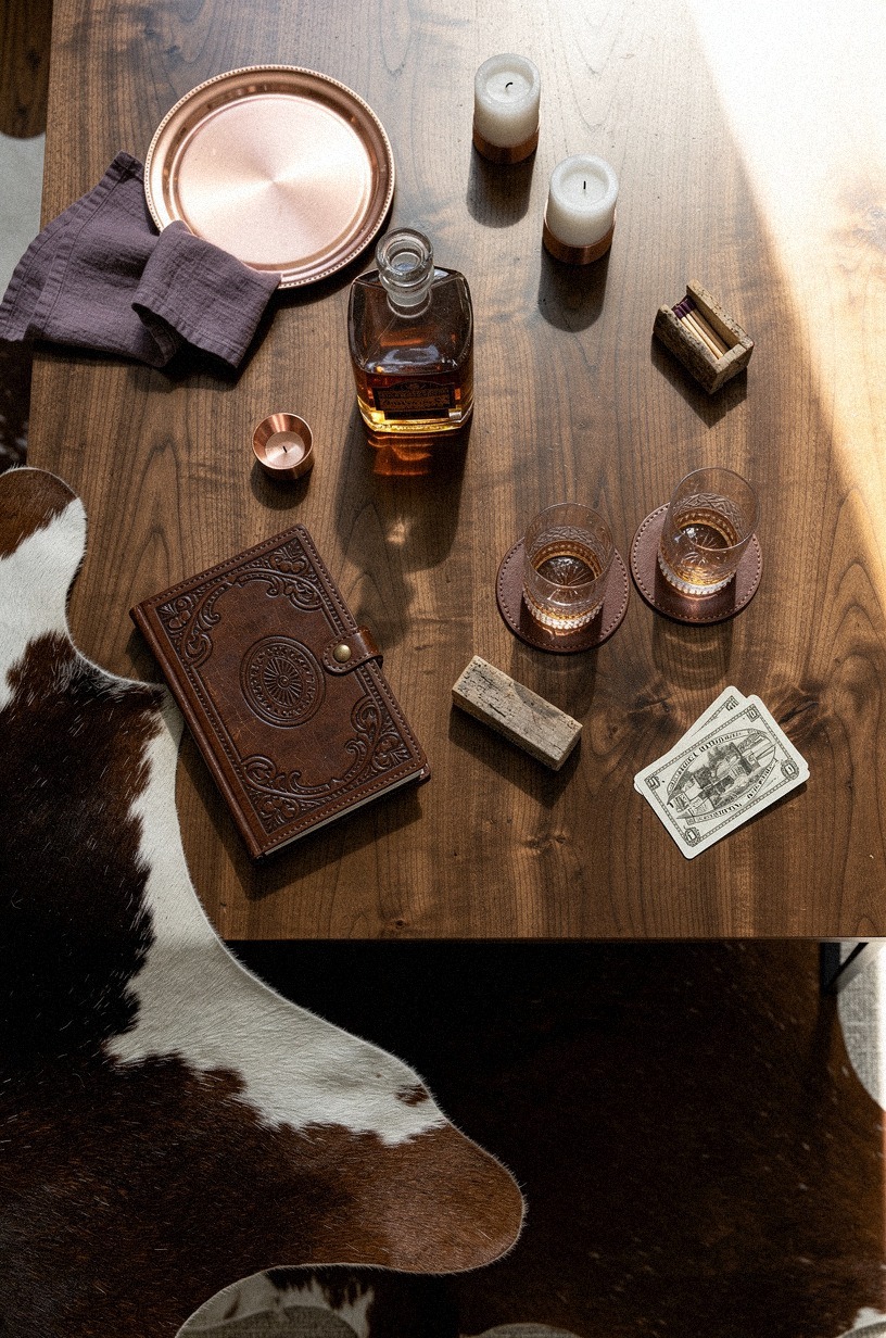 Layer cowhide off-center, not symmetrical