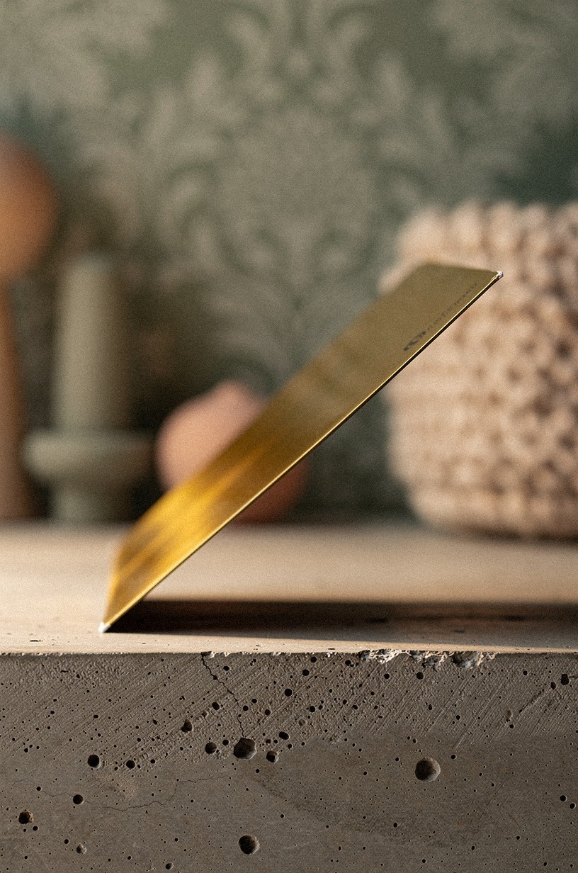What do gold record sleeves do over dark wallpaper?