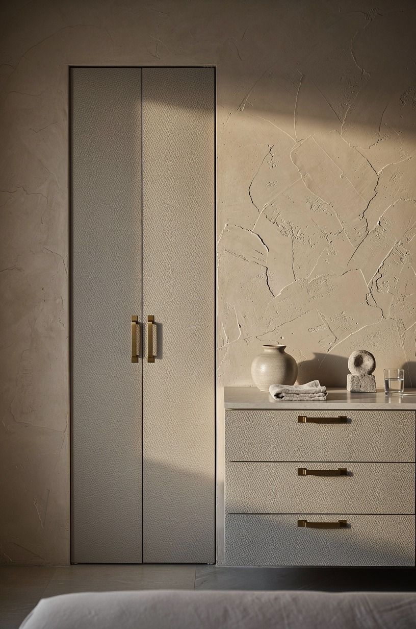 Match the vanity doors to the entrance