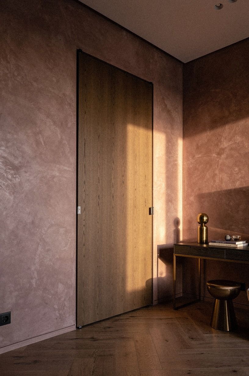 Mount oversized art on hidden hinges