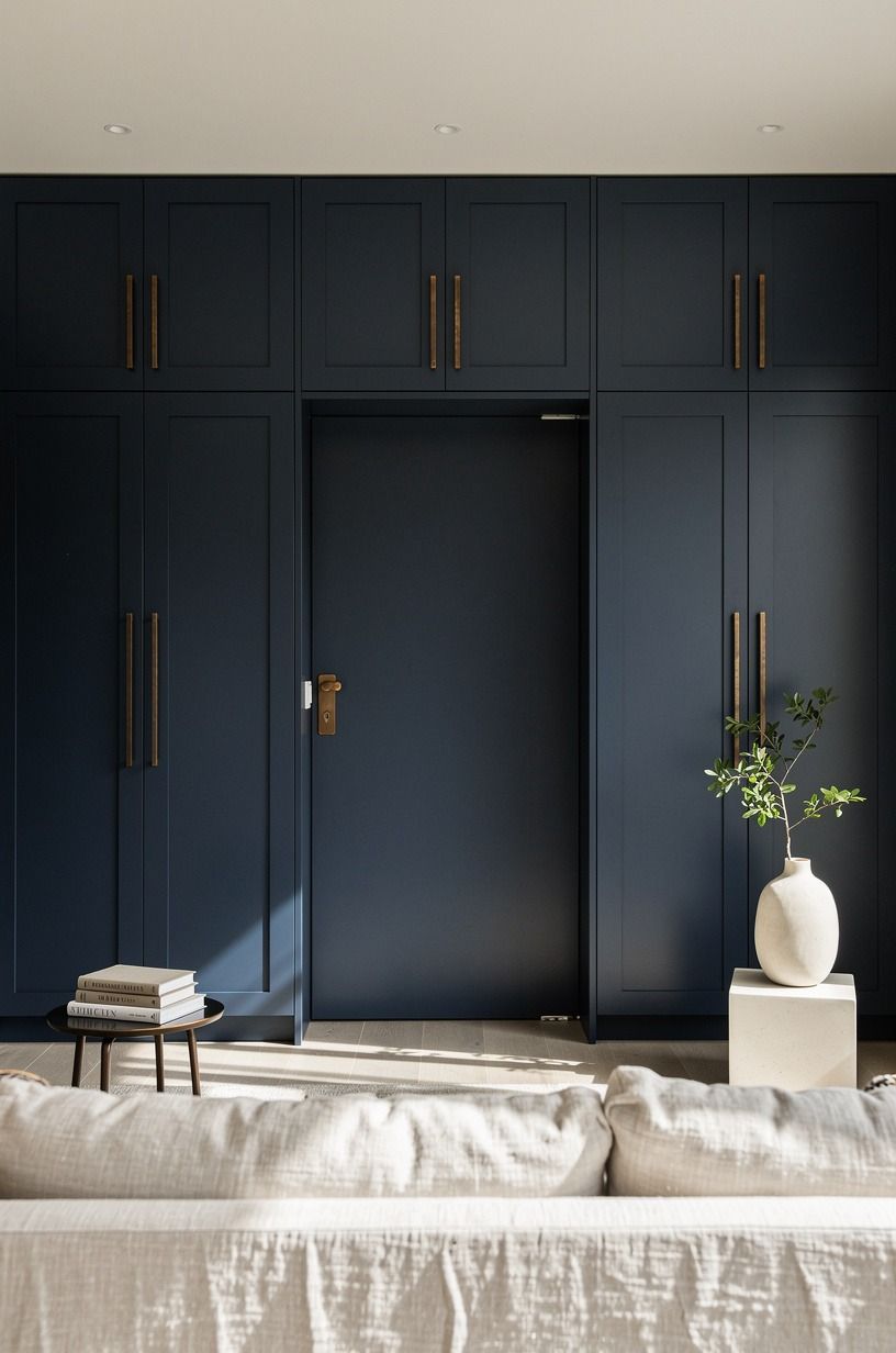 Benjamin Moore Revere Pewter HC-172 vs crisp white for hiding the door