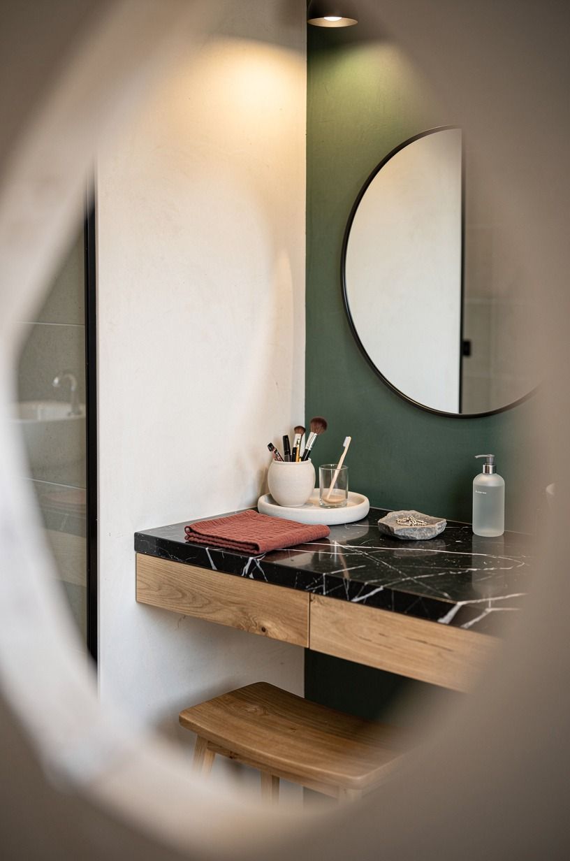 Carve a Makeup Nook Out of Dead Corner Space