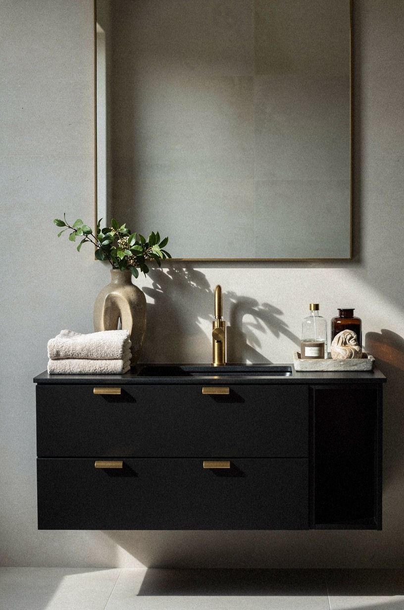 I Swapped My White Vanity for a Black Bathroom Cabinet, the Drama Is Instant