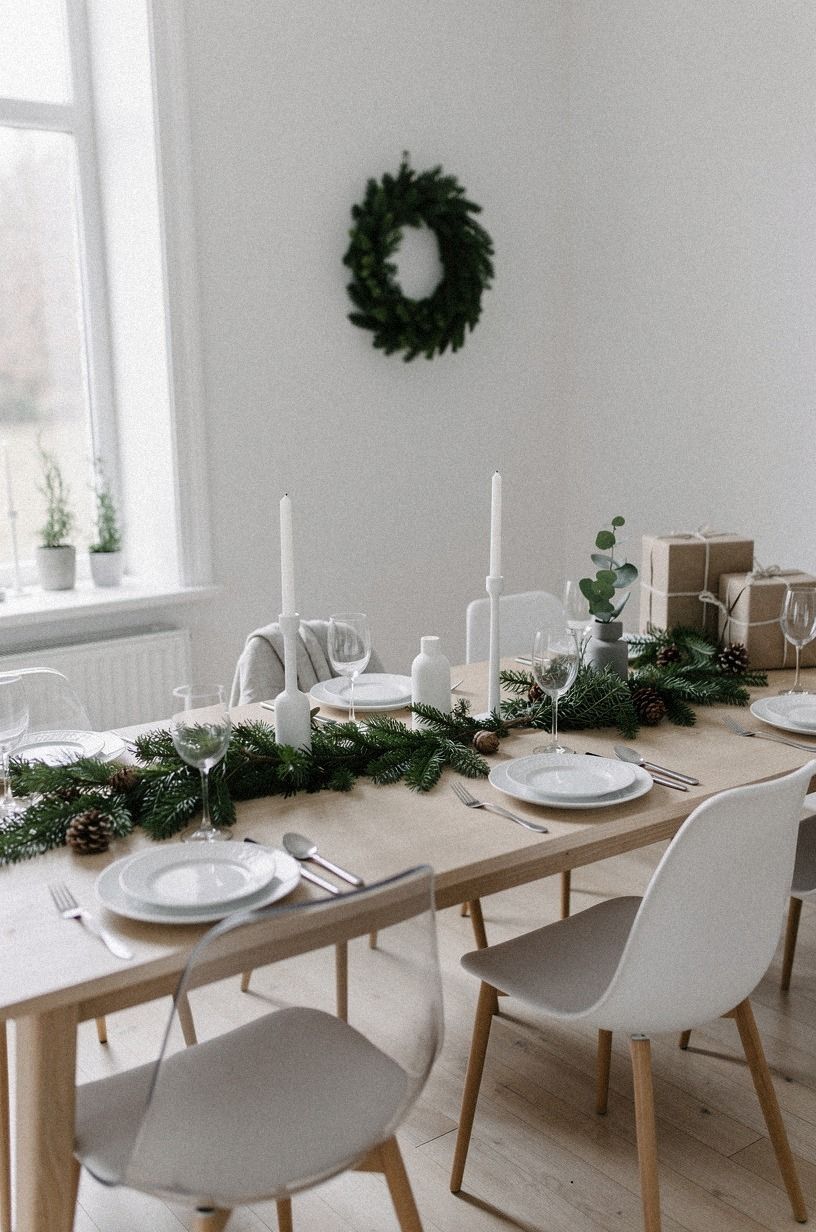 Add Scent Without Competing with Christmas Eve Food