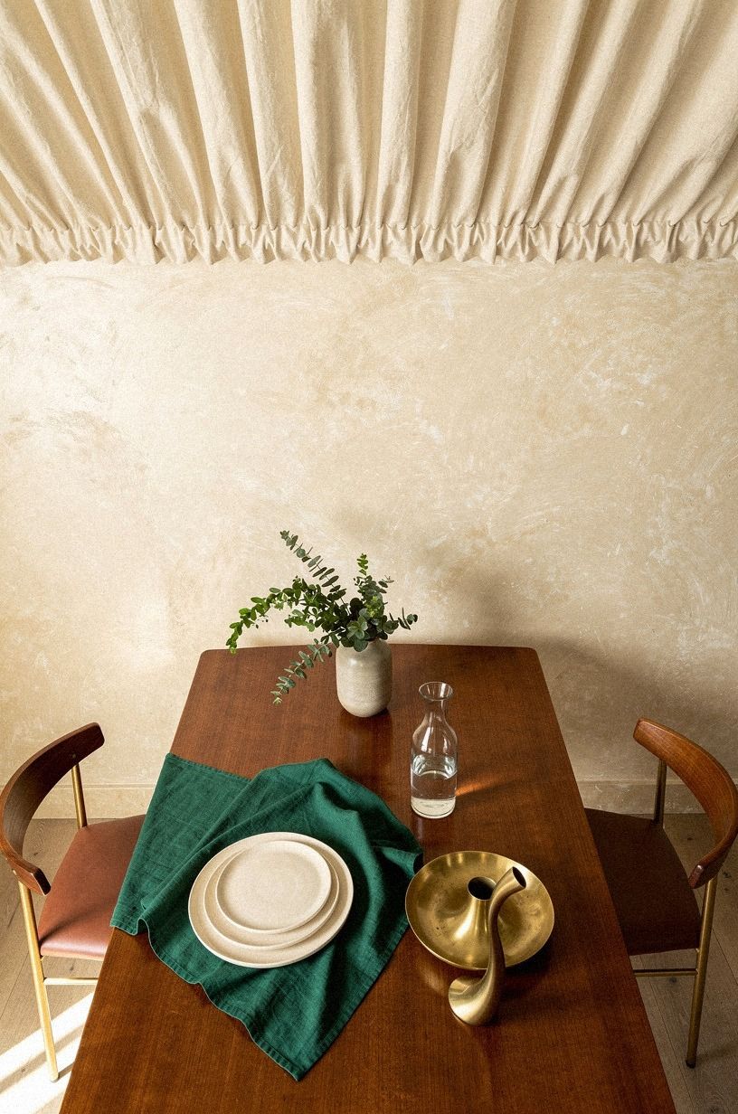 Paint the ceiling edge for a gathered finish