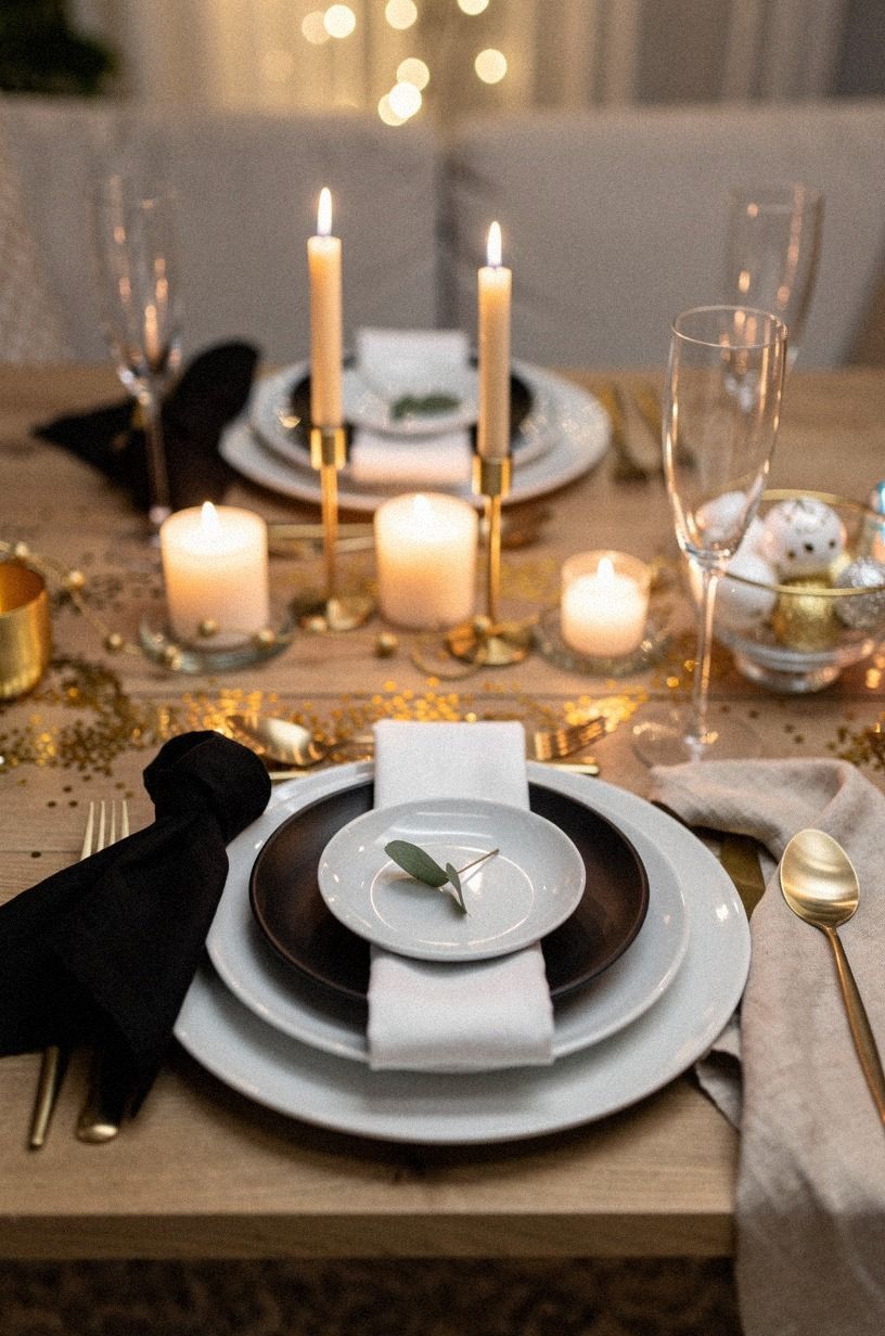 Set the table with the Three-Plate Pause